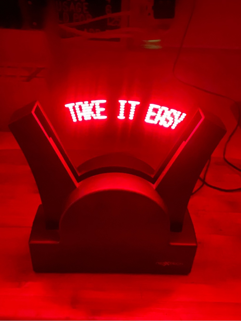 Nexxtech LED motion clock - Picture 2 of 9
